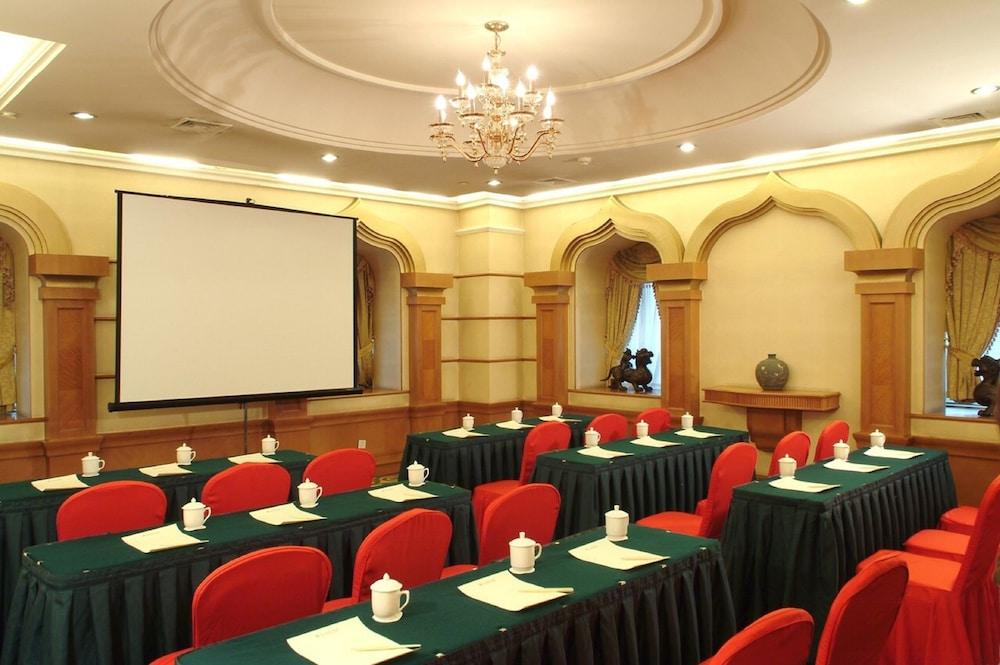 Celebrity International Grand Hotel Peking  Buitenkant foto